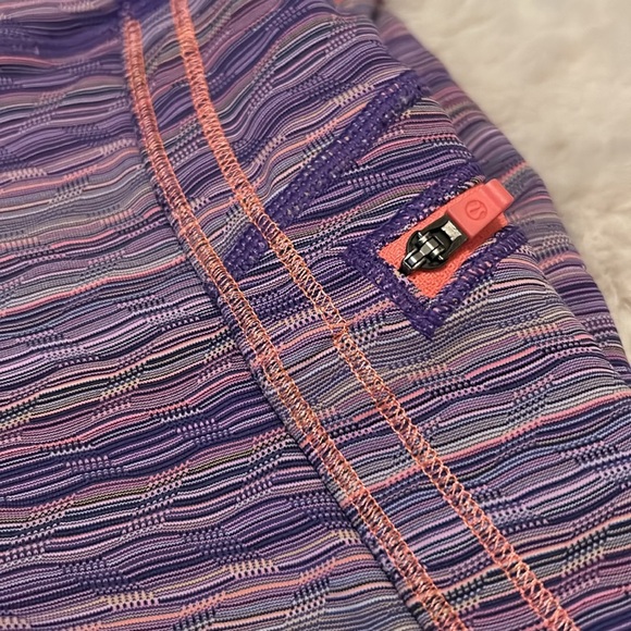 Lululemon Cropped Legging - Picture 8 of 8